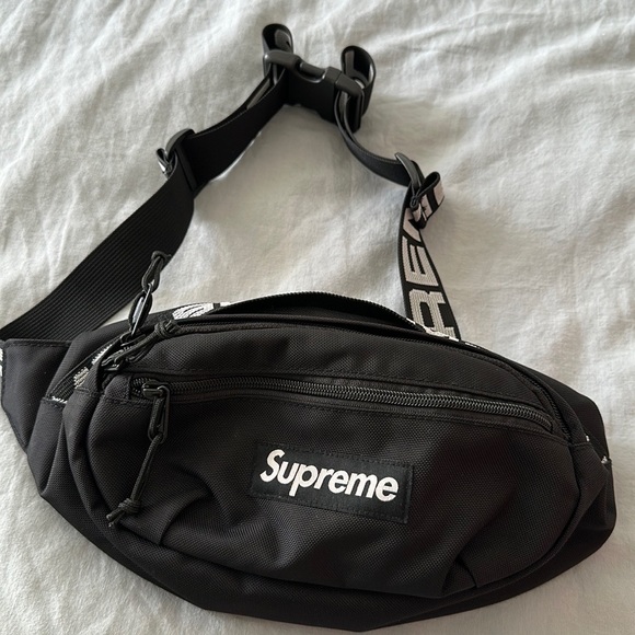 Supreme Other - Supreme Waist-pack SS18